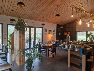 Restaurant Bar dans somptueux décor naturel en Ardèche