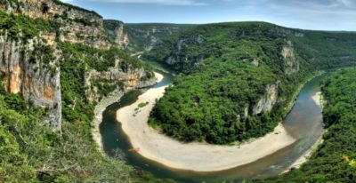 Hôtel Restaurant en pleine propriété Sud Ardèche