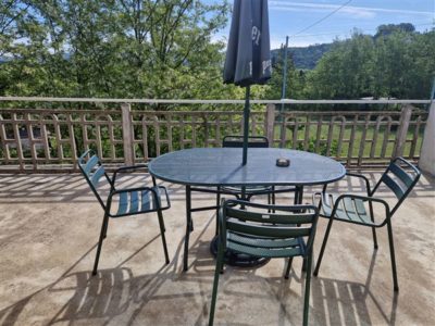 Vente Hôtel bureau en Sud Ardèche très rare