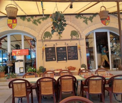 Vente Bar glacier restaurant sur un des sites touristiques les plus visités d'Ardèche